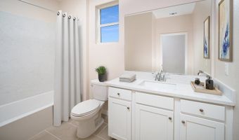 2053 Hyacinth Ct, Plumas Lake, CA 95961