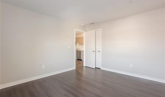 49 Taylor Ave 206, Bethel, CT 06801