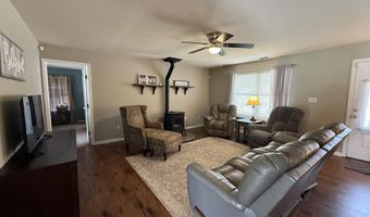 2103 W Currier Ave, Artesia, NM 88210