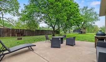 615 E Prairie Ln, Ash Grove, MO 65604