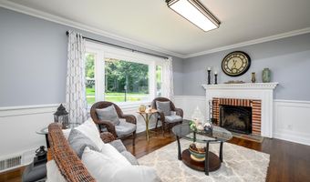 3213 Ridgewood Rd, Allenwood, NJ 08720