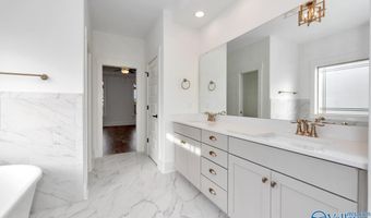 13829 Goff Dr, Athens, AL 35611