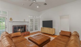 116 Sherwood Dr, Benton, LA 71006