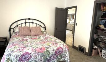 222 SUPERIOR St S, Antigo, WI 54409