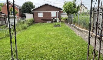 607 N 8th Ave, Altoona, PA 16601
