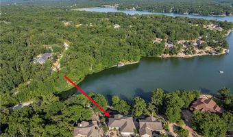 43 Strichen Ln, Bella Vista, AR 72715