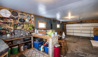 9791 Lake Meyers Rd, Amherst Junction, WI 54407