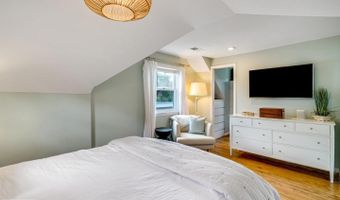 6626 CAVALIER Dr, Alexandria, VA 22307