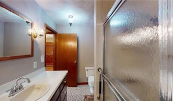25 Phillip St, Coventry, RI 02816