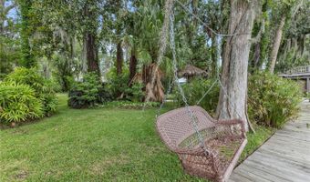 1940 ALICE Dr, Astor, FL 32102