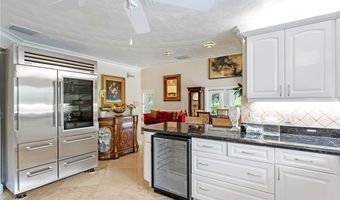 21531 N River Rd, Alva, FL 33920