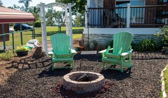 2612 Buck Head Rd, Baxley, GA 31513