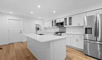 2049 E LETTERLY St, Philadelphia, PA 19125