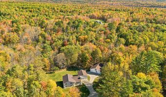 472 Dunn Rd, Belgrade, ME 04917