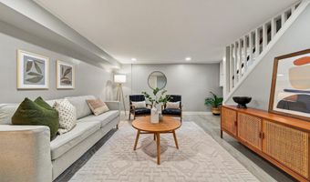 8 E MASONIC VIEW Ave, Alexandria, VA 22301
