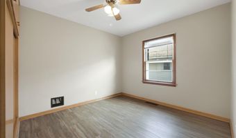 236 Center St, Auburn, IN 46706