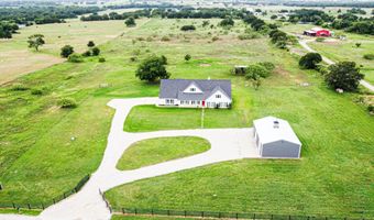 121 County Road 2571, Alvord, TX 76225