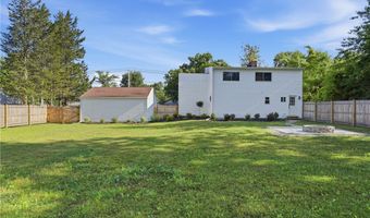 789 Lake St, Angola, NY 14006