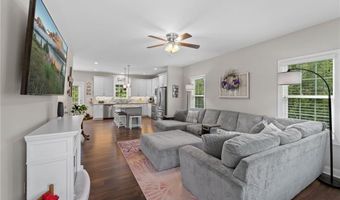 1385 Robins Nest Dr, Asheboro, NC 27203