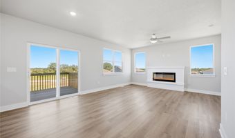2303 Chan Dr, Adel, IA 50003