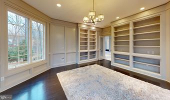 9629 EAGLE RIDGE Dr, Bethesda, MD 20817
