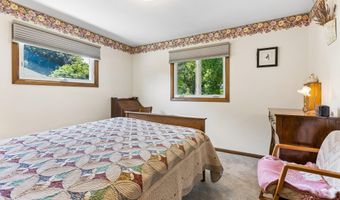 1520 Elkhorn Dr, Arlington, NE 68002