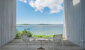 150 Southern Way, Charlestown, RI 02813