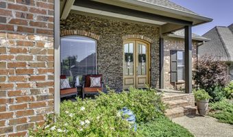216 Emerald Cir, Brandon, MS 39047