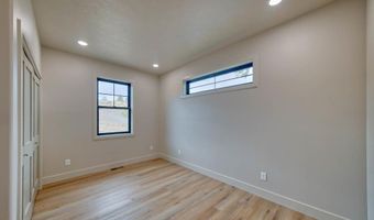1332 Huff N Puff Ave, Cody, WY 82414