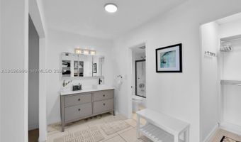 20515 E Country Club Dr 2146, Aventura, FL 33180