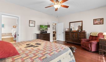 1884 Clarence Dr, Andrews, SC 29510