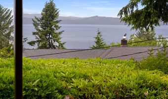 1228 11TH St, Astoria, OR 97103