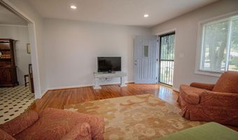 1307 ROBERTSON Rd, Anniston, AL 36207