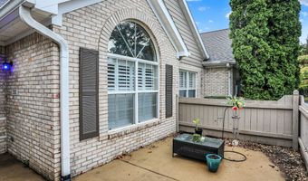 7362 Lake Lakota Pl 25, Indianapolis, IN 46217