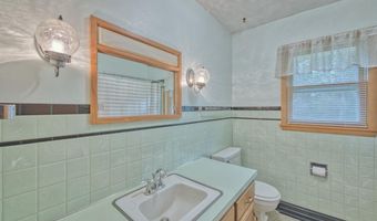333 S 2nd St E, Aurora, MN 55705