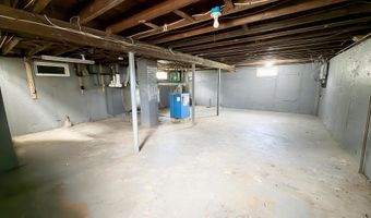 102 Benham St, Bristol, CT 06010