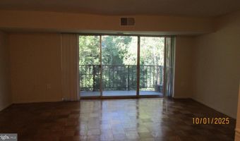 5206 NEWTON St 202, Bladensburg, MD 20710