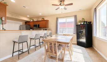 1234 KERRISDALE Dr, Albany, OR 97322