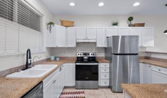 75-346 Hualalai Rd #B102, Kailua Kona, HI 96740