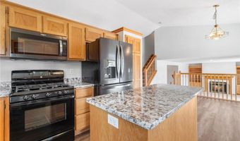 10779 57th St NE, Albertville, MN 55301