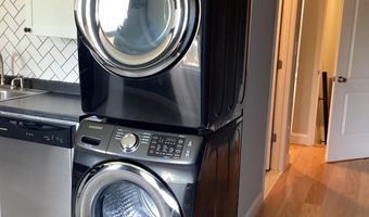 303 FOLCROFT St 2, Baltimore, MD 21224