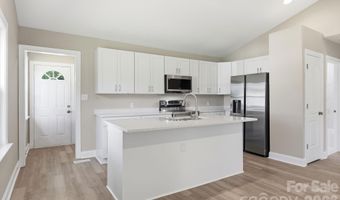 1508 Old Charlotte Rd, Albemarle, NC 28001