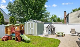143 MOORE Ave, Barrington, NJ 08007