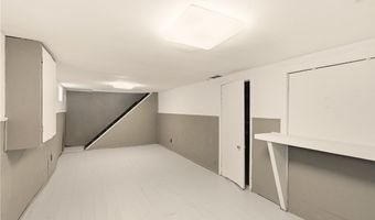 495 Stetler Ave, Akron, OH 44312