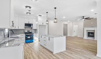 504 Madeleine, Austin, AR 72007