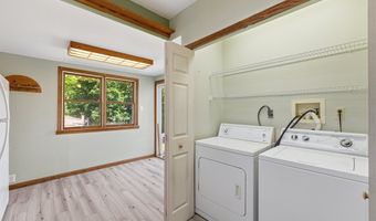 1013 Chestnut St, Ashland, OH 44805