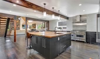2121 Belmont Dr, Anchorage, AK 99517