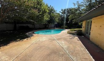 101 Robin Ave, Weatherford, TX 76086