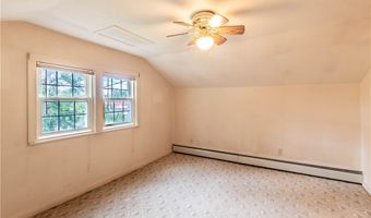 1187 Sandridge Rd, Alden, NY 14004