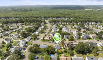 4 Cannonball Dr, Barnegat, NJ 08005